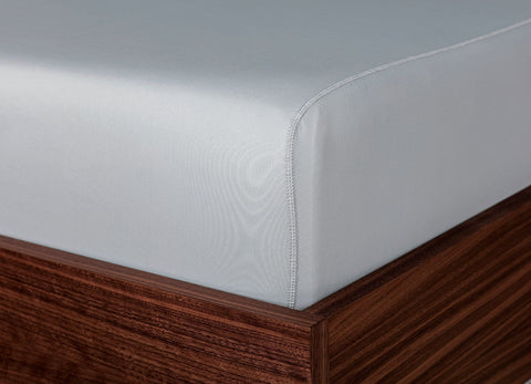 Original Performance Fitted Sheet on bed in Pearl Blue #choose-your-color_pearl-blue