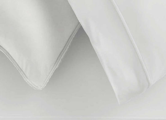 Studio Tech Bedding in Bright White in room environment#choose-your-color_bright-white